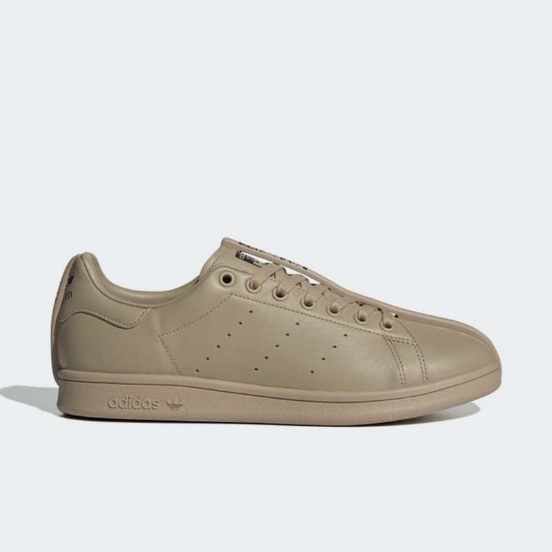 Stan smith hotsell bande noir